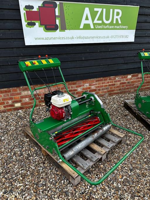 Dennis G860 Cylinder mower with grass boxes CHOICE of 2 Available Azur